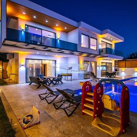 Villa Lycian-Kalkan 3 Bedroom-2 Jakuzzies-Sauna-Turkish Hamam-Huge Private Pool And Lovely Garden Κας Εξωτερικό φωτογραφία