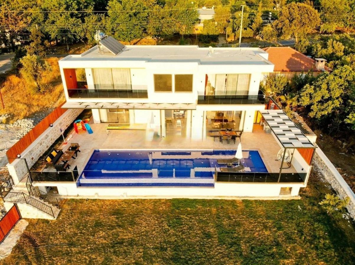 Villa Lycian-Kalkan 3 Bedroom-2 Jakuzzies-Sauna-Turkish Hamam-Huge Private Pool And Lovely Garden Κας Εξωτερικό φωτογραφία